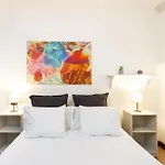 בית נופש Home2book Family With Jacuzzi In *
