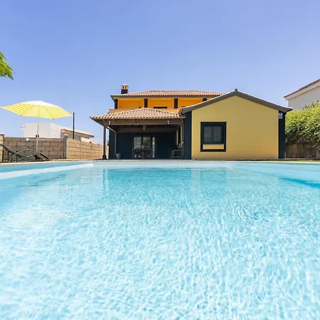 펜션 Home2book Family Pool In *
