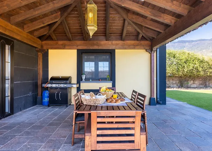 Home2book Family With Jacuzzi In Сasa de vacaciones