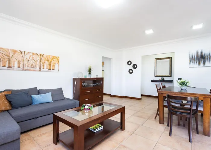 Сasa de vacaciones Home2book Family With Jacuzzi In