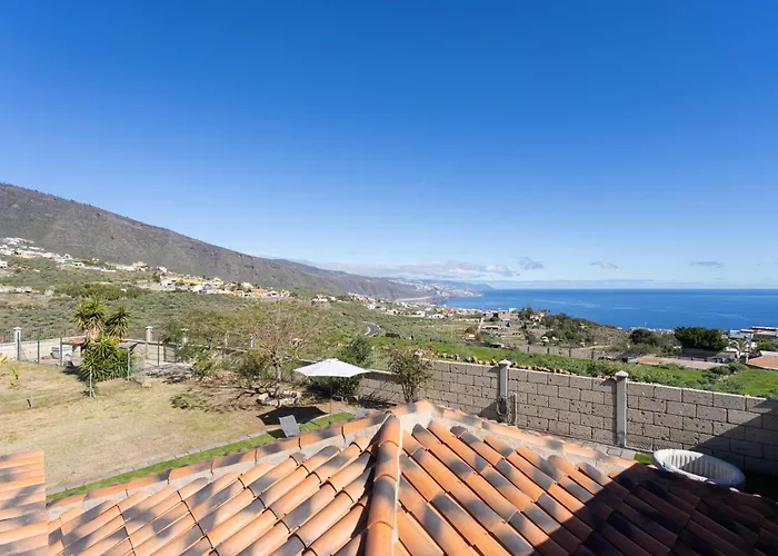 Home2book Family With Jacuzzi In Candelaria