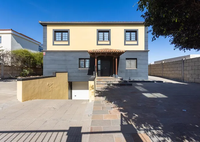 Home2book Family With Jacuzzi In * Candelaria