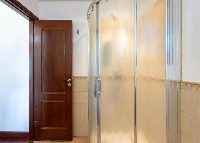 בית נופש Home2book Family With Jacuzzi In קנדלריה