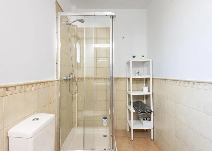 בית נופש Home2book Family With Jacuzzi In קנדלריה